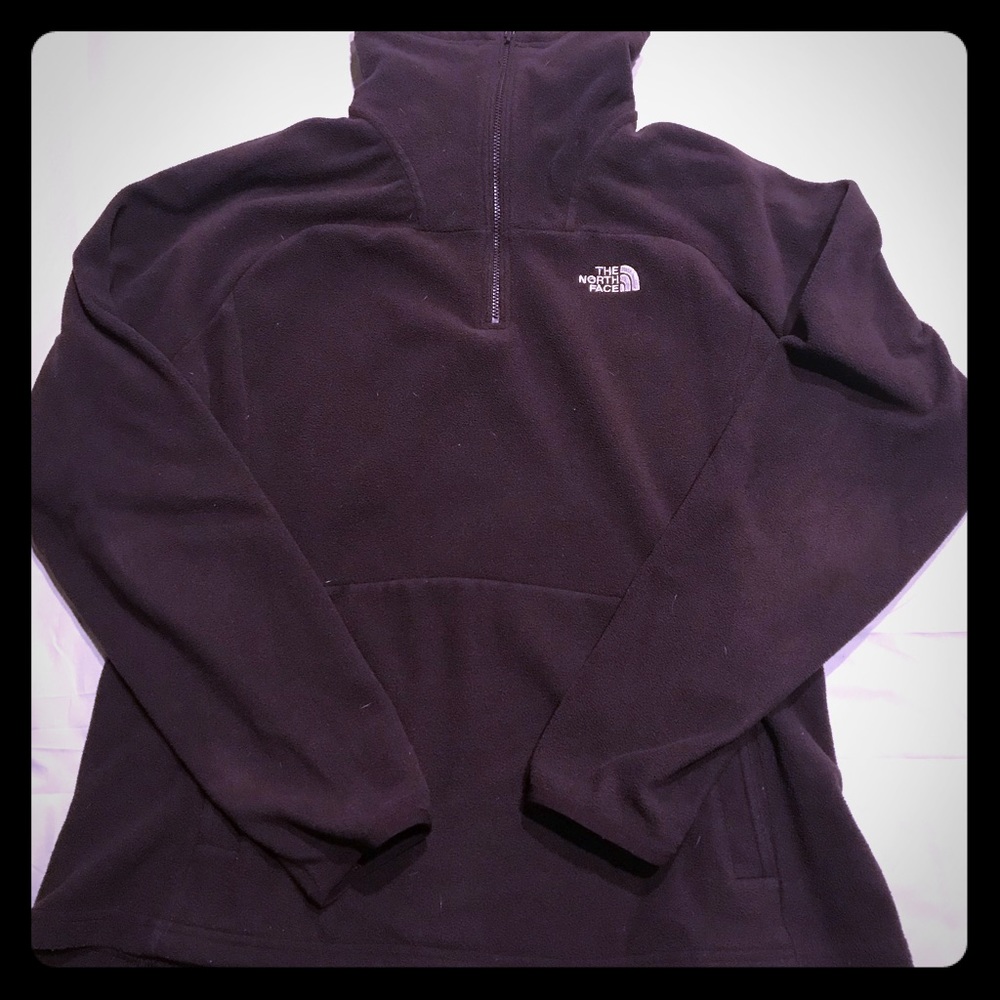 The North Face Women’s pullover